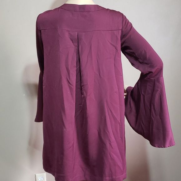 JRoberts polyester deep purple,  bell sleeves, tie up front, tunic,  sz L - Picture 4 of 6